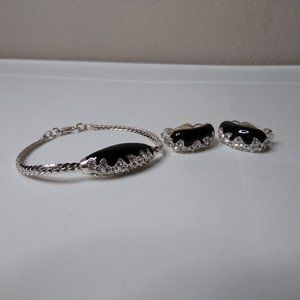 Decorative Matching Bracelet And Clip On Earring Set